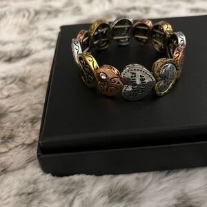 Serenity Prayer Gold, Silver and Bronze Toned Heart Stretch Bracelet